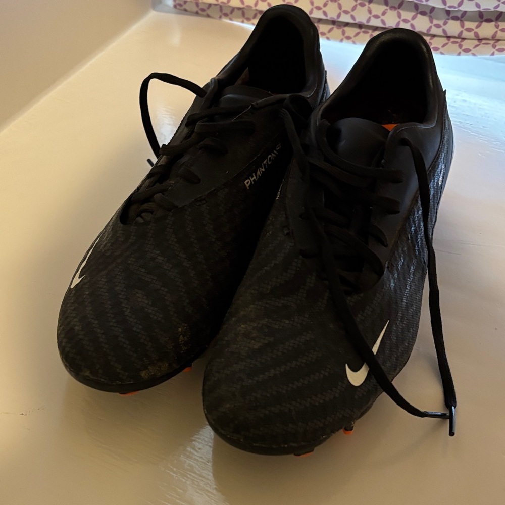 Nike Phantom Black Cleats